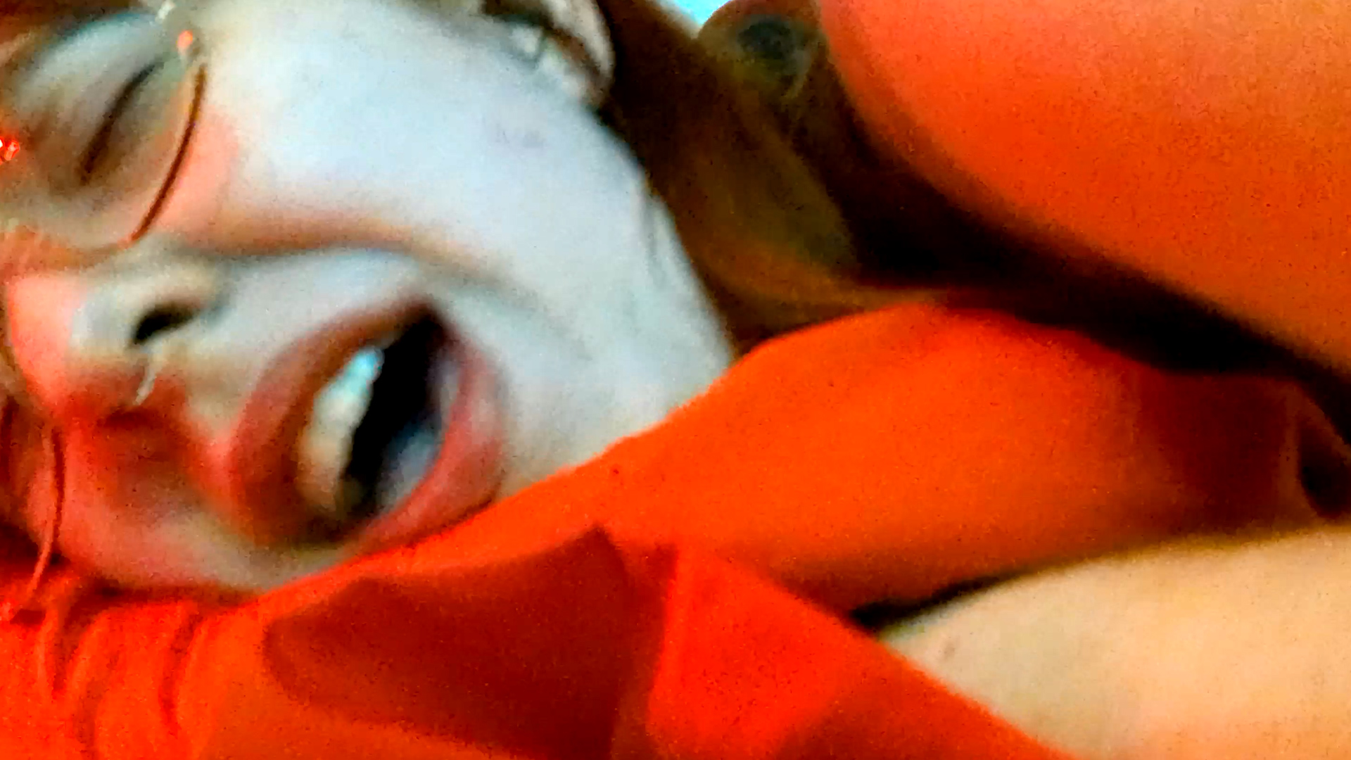 Hanna-Red.01_07_33_22.Still003